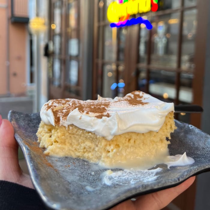 Tres Leches.