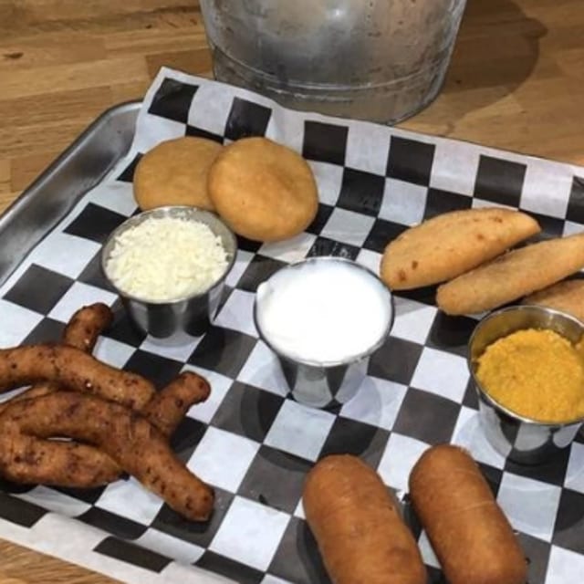 Sampler Plate.